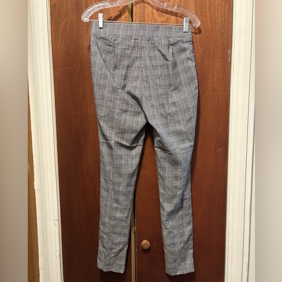 Women's Tommy Hilfiger Slim Cut Pull On Pants - Picture 5 of 5